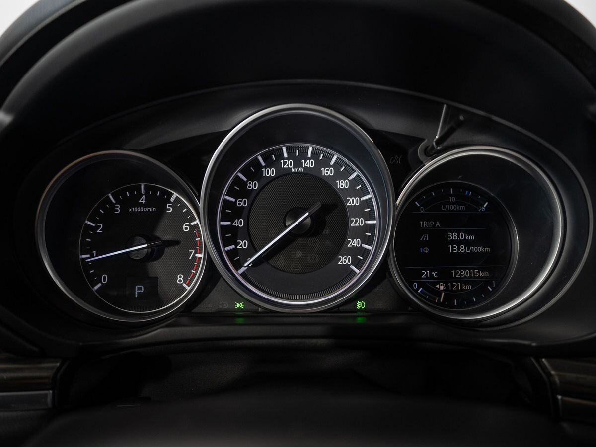 Mazda CX-5 2018 - фото автомобиля