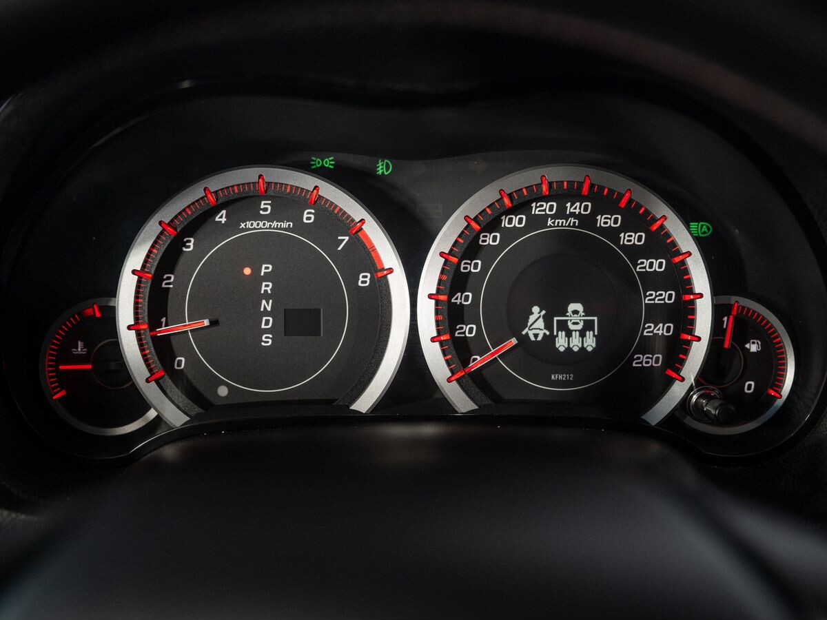 Honda Accord 2012 - фото автомобиля