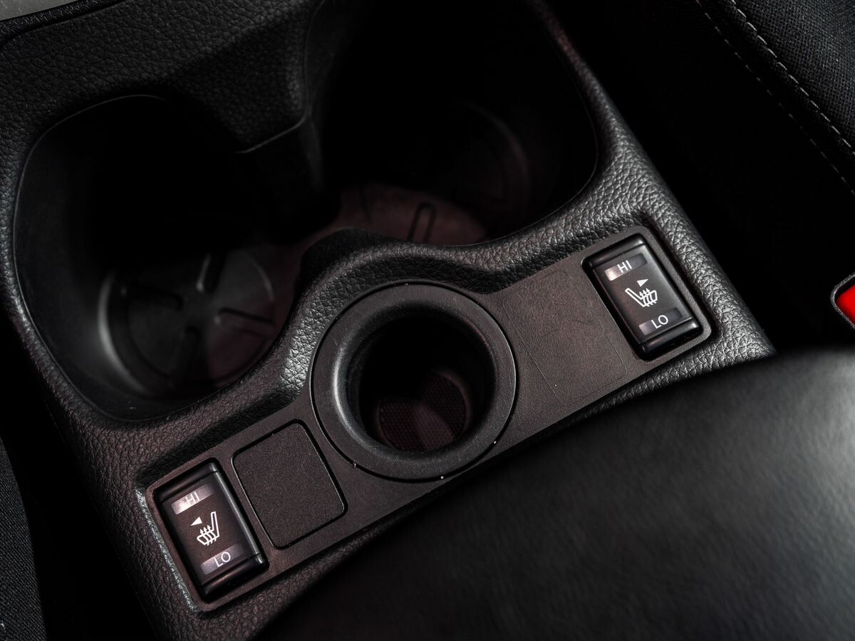 Nissan X-Trail 2019 - фото автомобиля