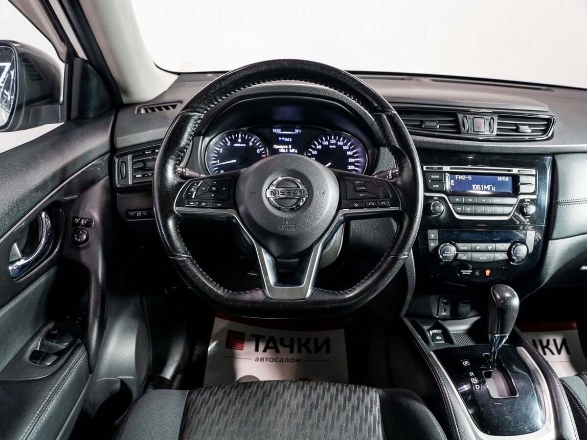 Nissan X-Trail 2019 - фото автомобиля
