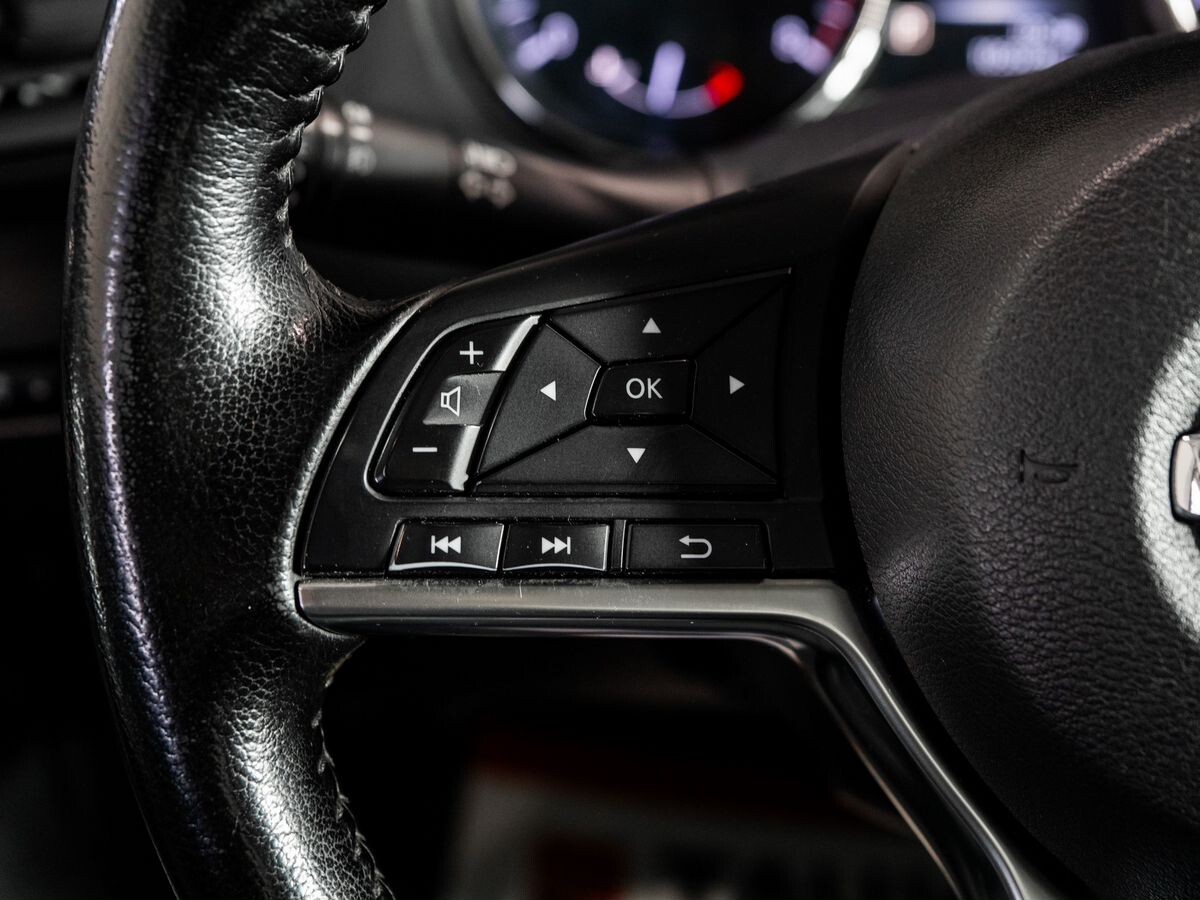 Nissan X-Trail 2019 - фото автомобиля