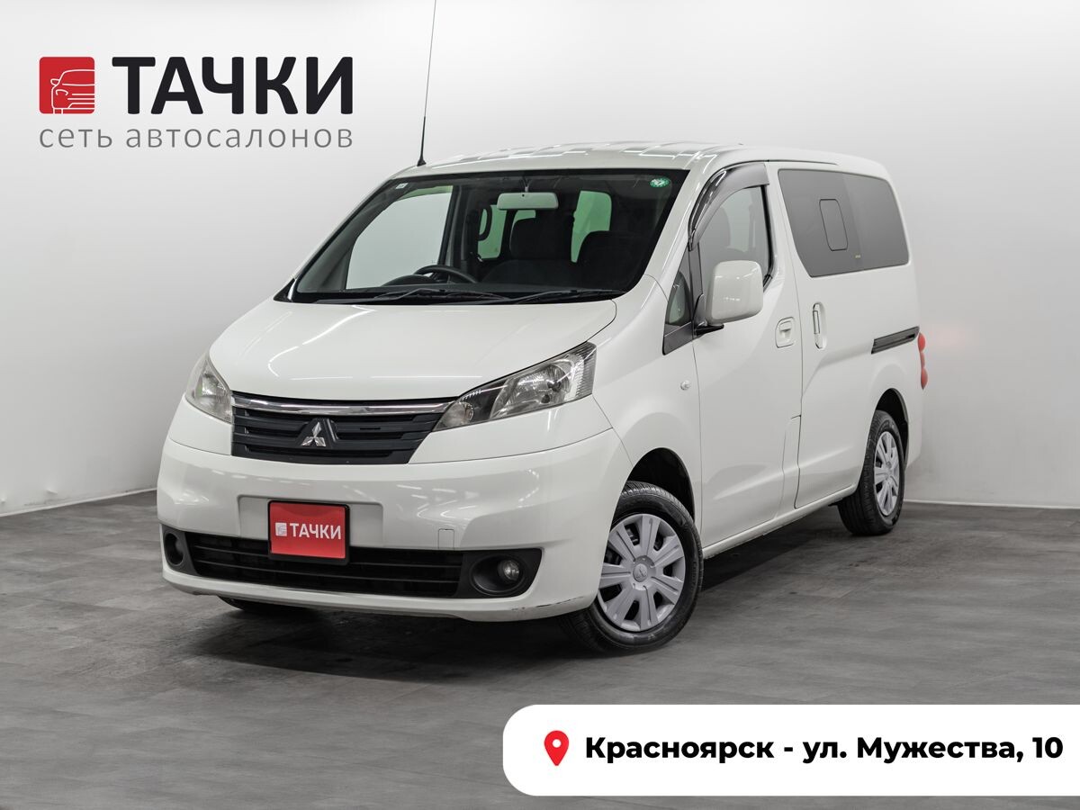 Mitsubishi Delica D:3 2011 - фото автомобиля