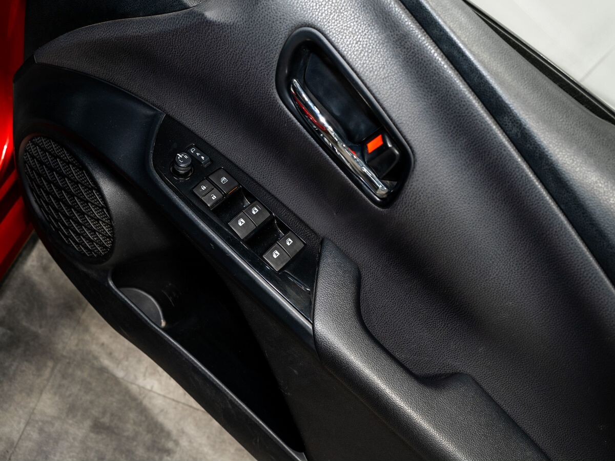 Toyota Prius 2016 - фото автомобиля