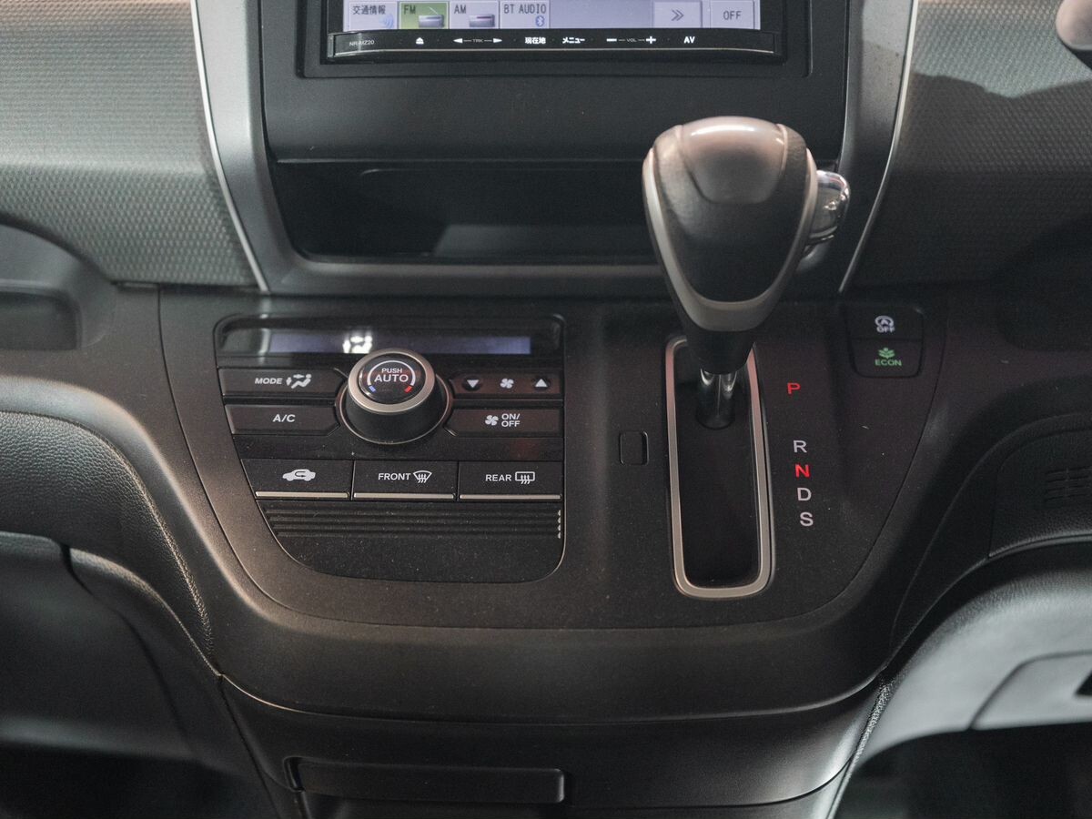 Honda Freed+ 2017 - фото автомобиля