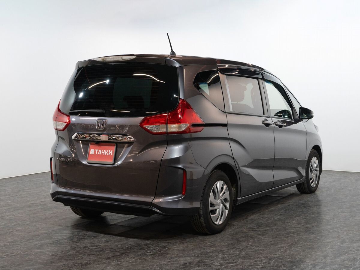 Honda Freed+ 2017 - фото автомобиля