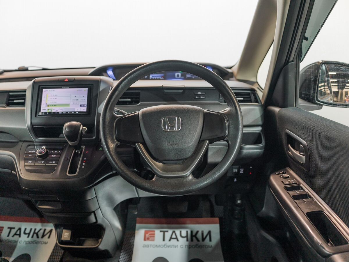 Honda Freed+ 2017 - фото автомобиля