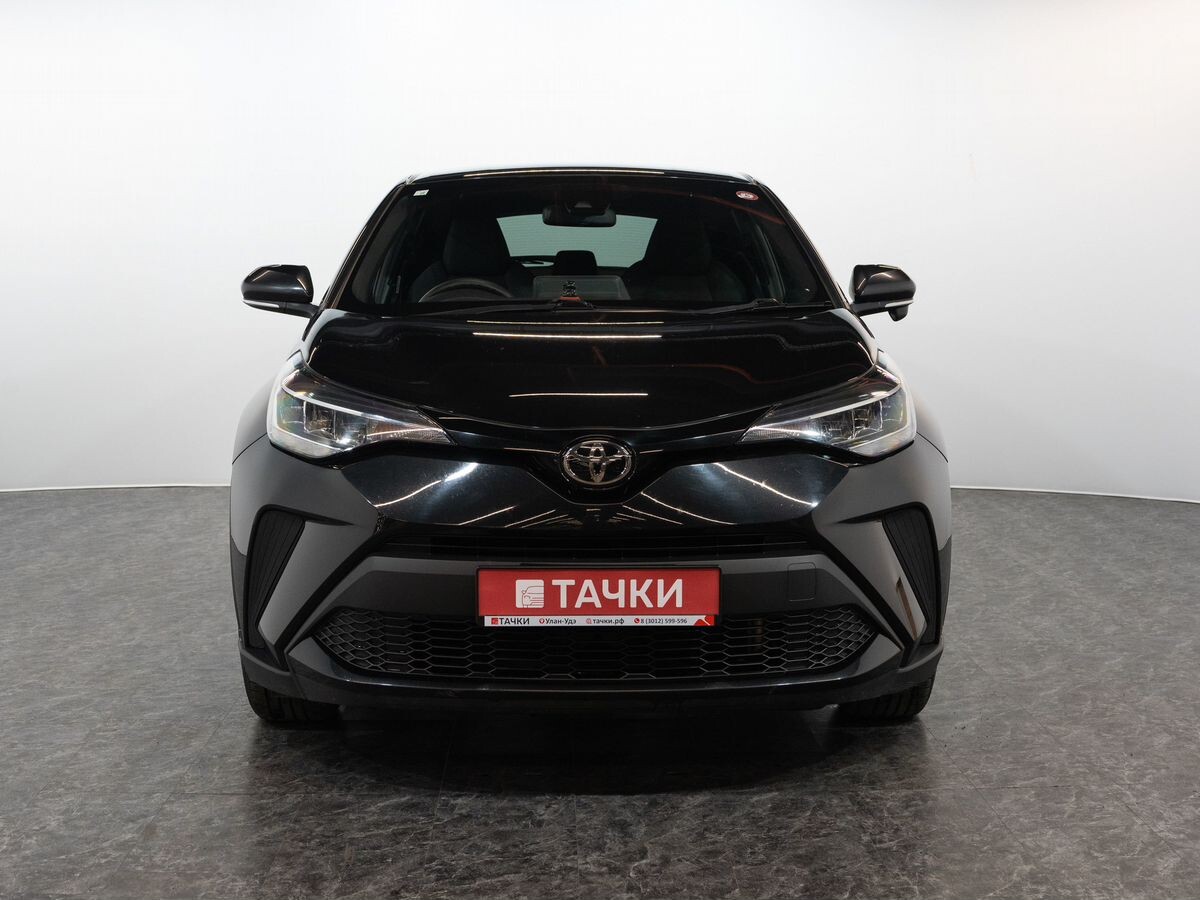 Toyota C-HR 2020 - фото автомобиля