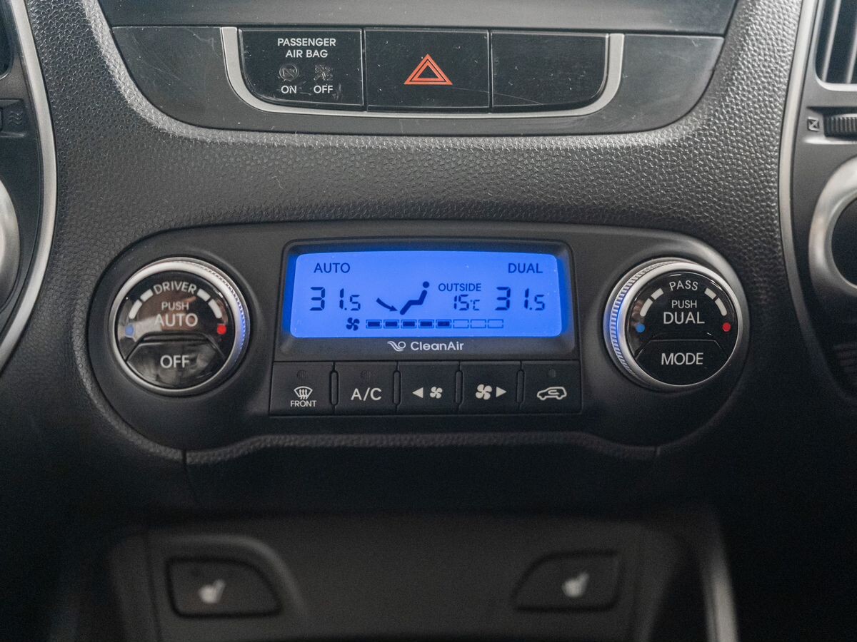 Hyundai Tucson 2012 - фото автомобиля