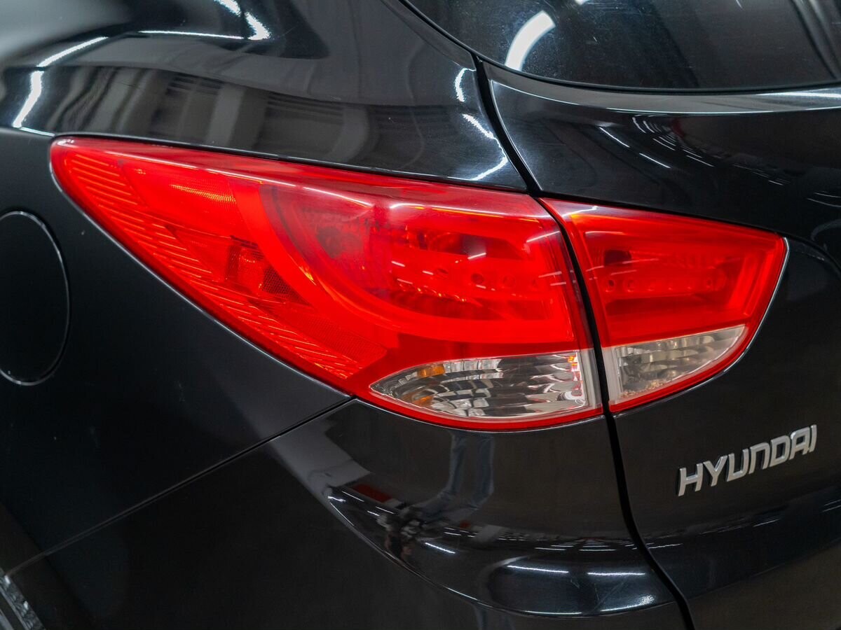 Hyundai Tucson 2012 - фото автомобиля