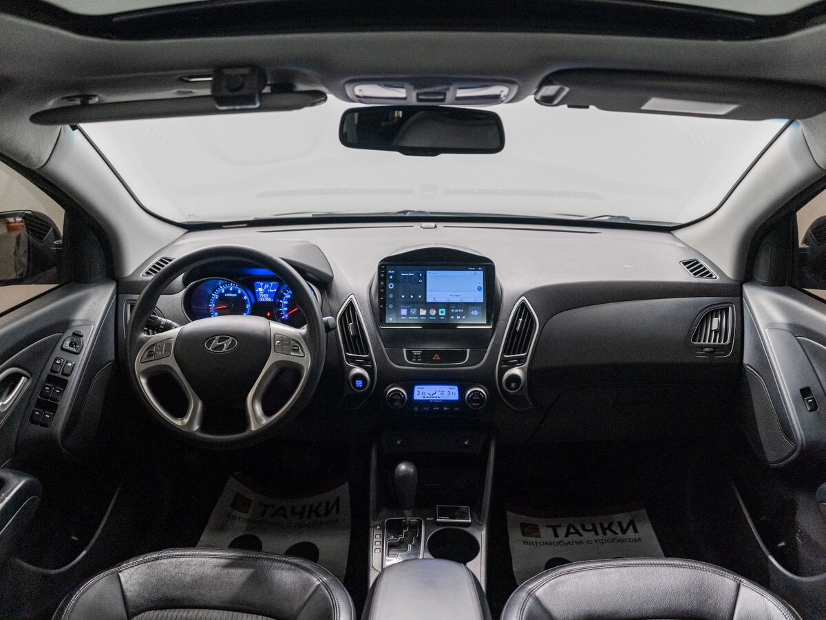 Hyundai Tucson 2012 - фото автомобиля