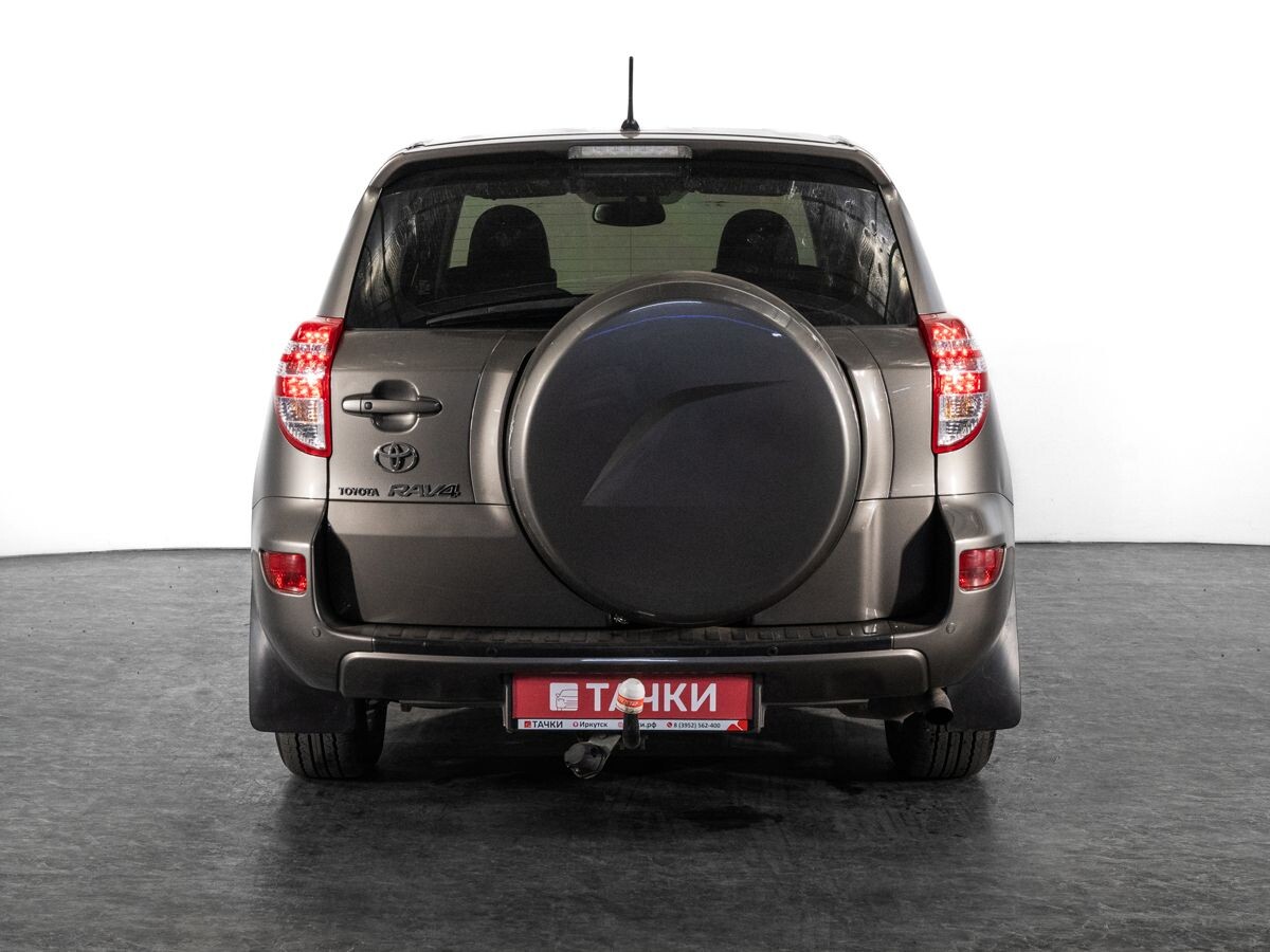Toyota RAV4 2010 - фото автомобиля