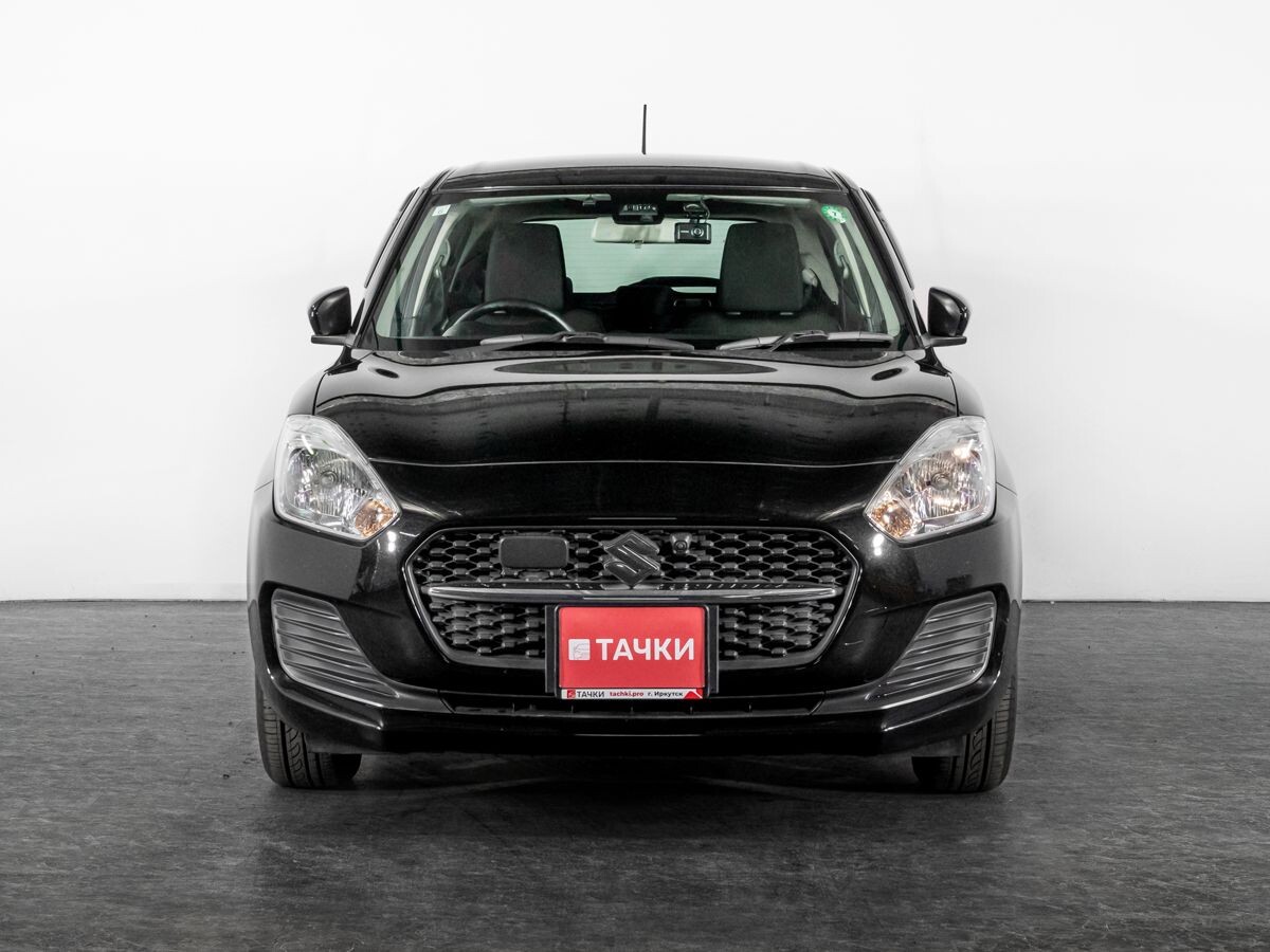 Suzuki Swift 2021 - фото автомобиля