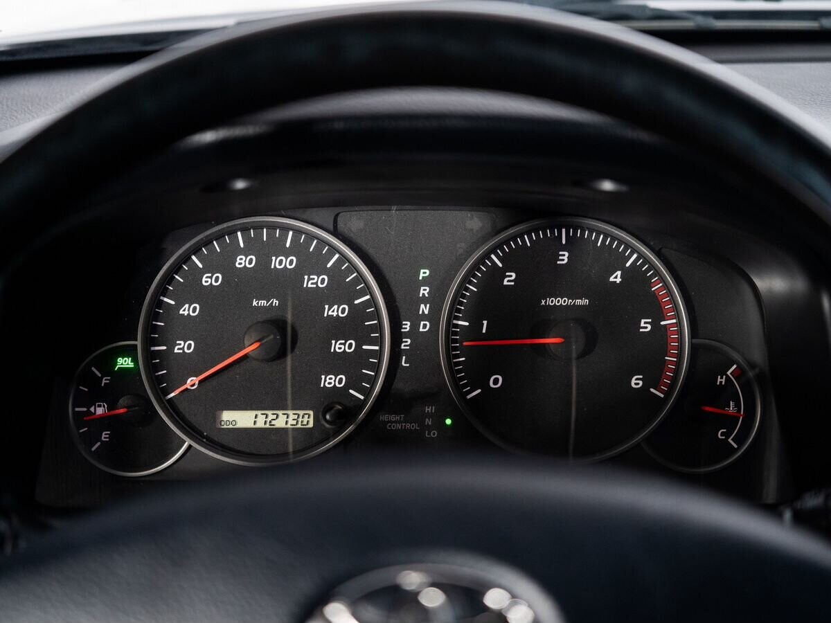 Toyota Land Cruiser Prado 2009 - фото автомобиля