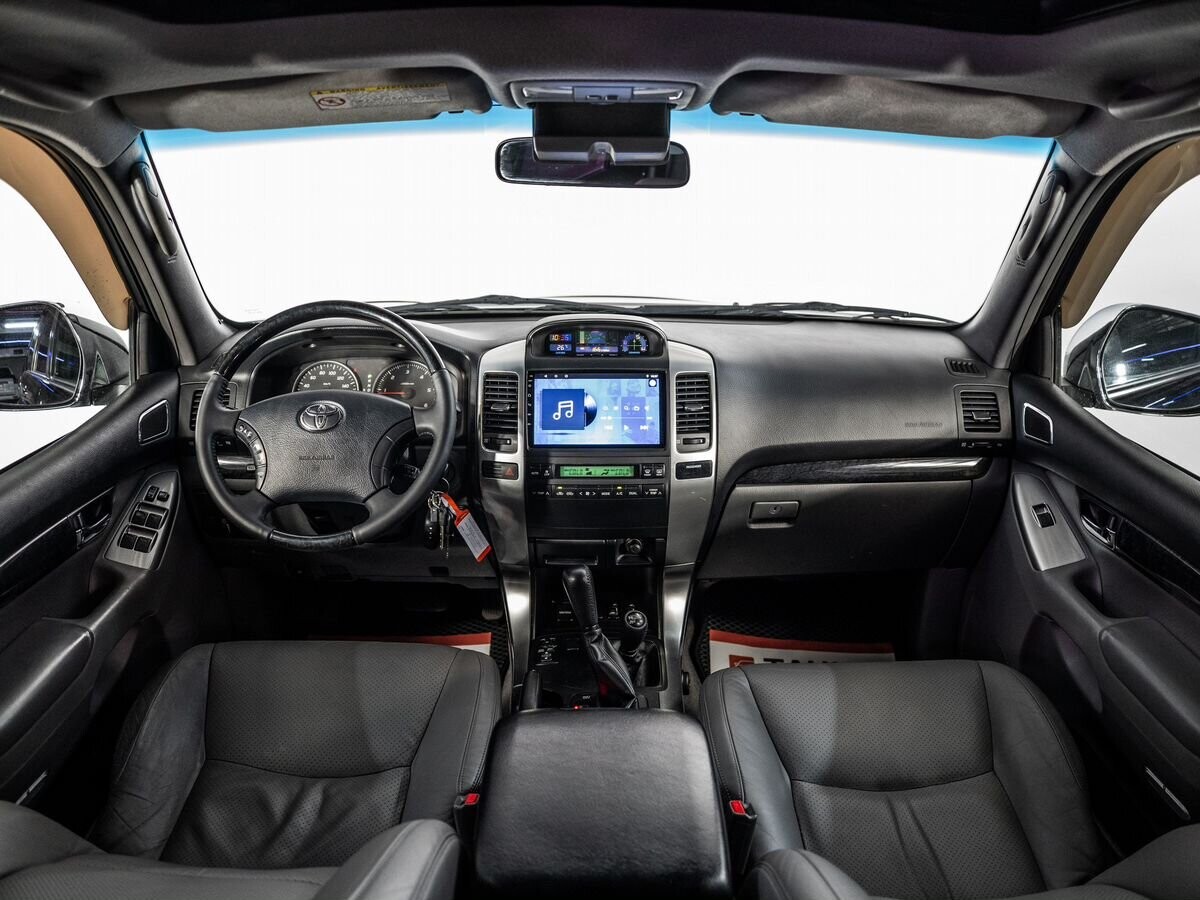 Toyota Land Cruiser Prado 2009 - фото автомобиля