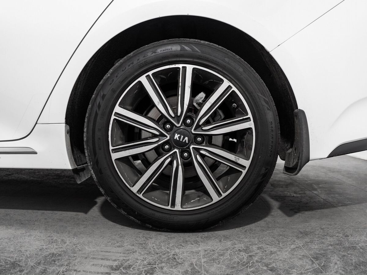 Kia Optima 2018 - фото автомобиля