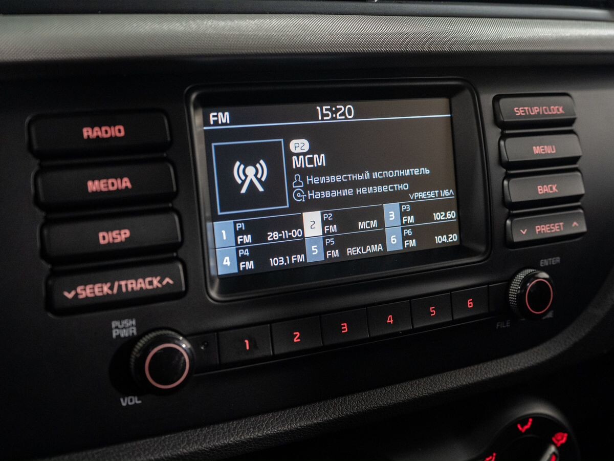 Kia Rio 2019 - фото автомобиля