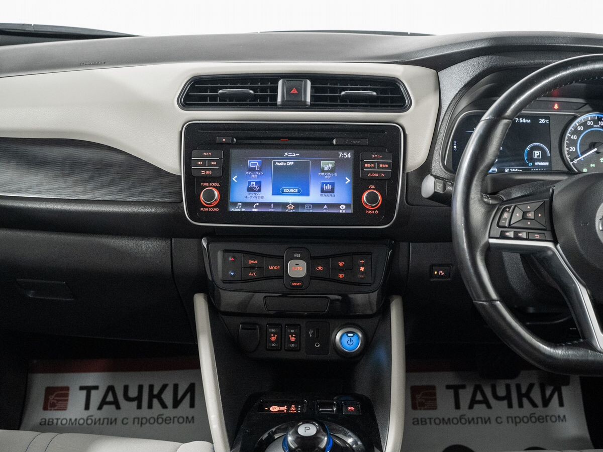 Nissan Leaf 2017 - фото автомобиля