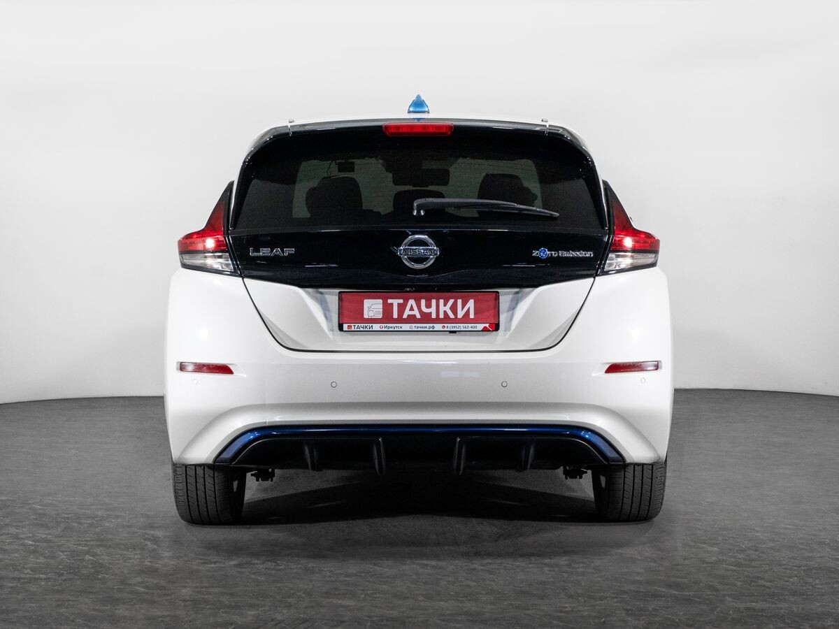 Nissan Leaf 2017 - фото автомобиля