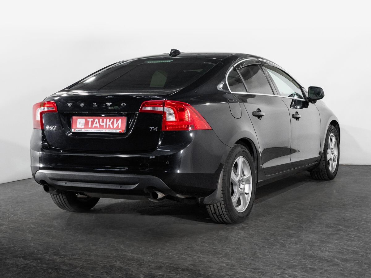 Volvo S60 2013 - фото автомобиля