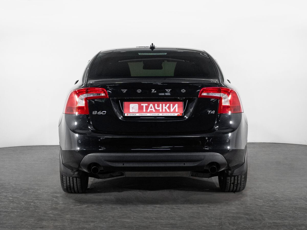 Volvo S60 2013 - фото автомобиля