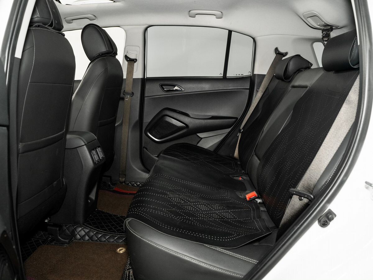 Hyundai ix35 2022 - фото автомобиля