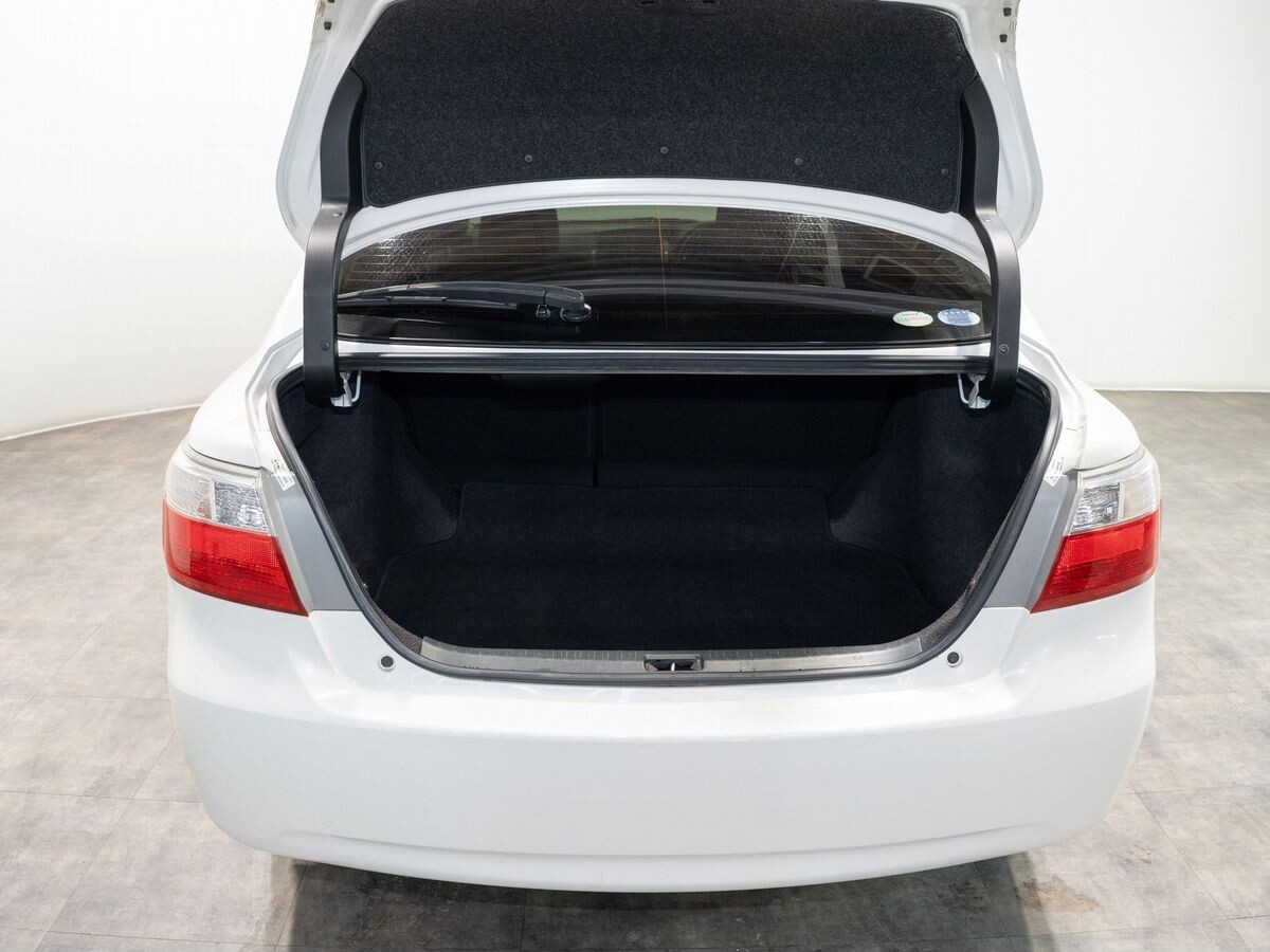 Toyota Premio 2010 - фото автомобиля