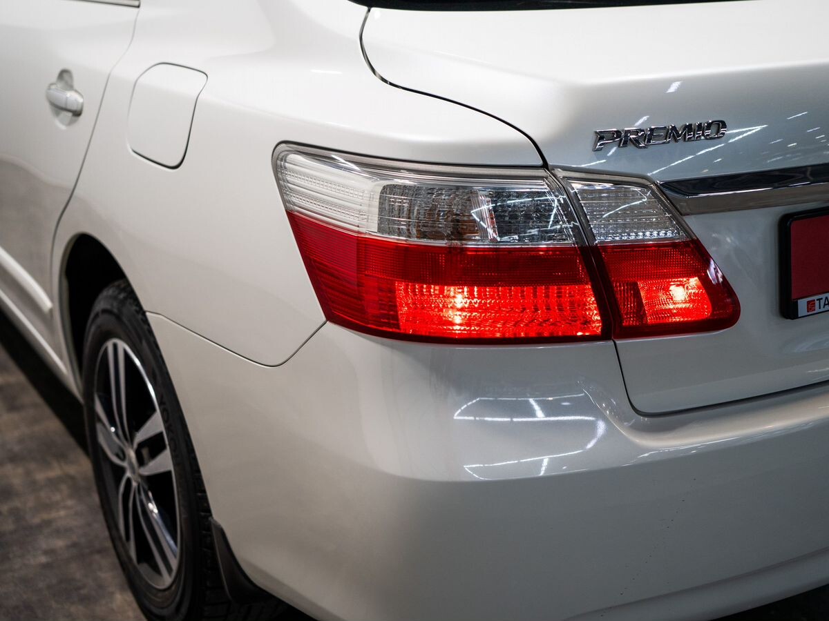 Toyota Premio 2010 - фото автомобиля