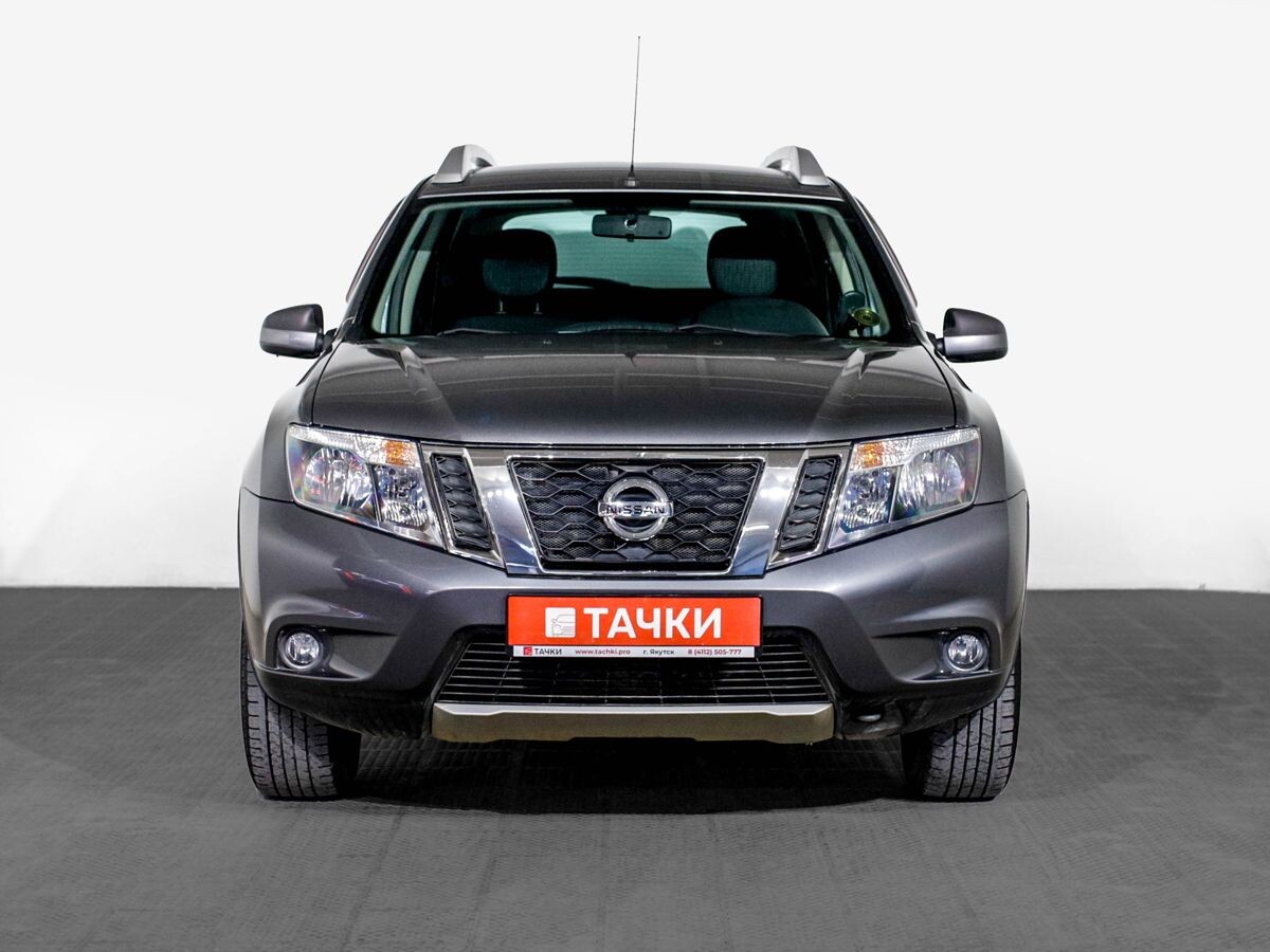 Nissan Terrano 2016 - фото автомобиля