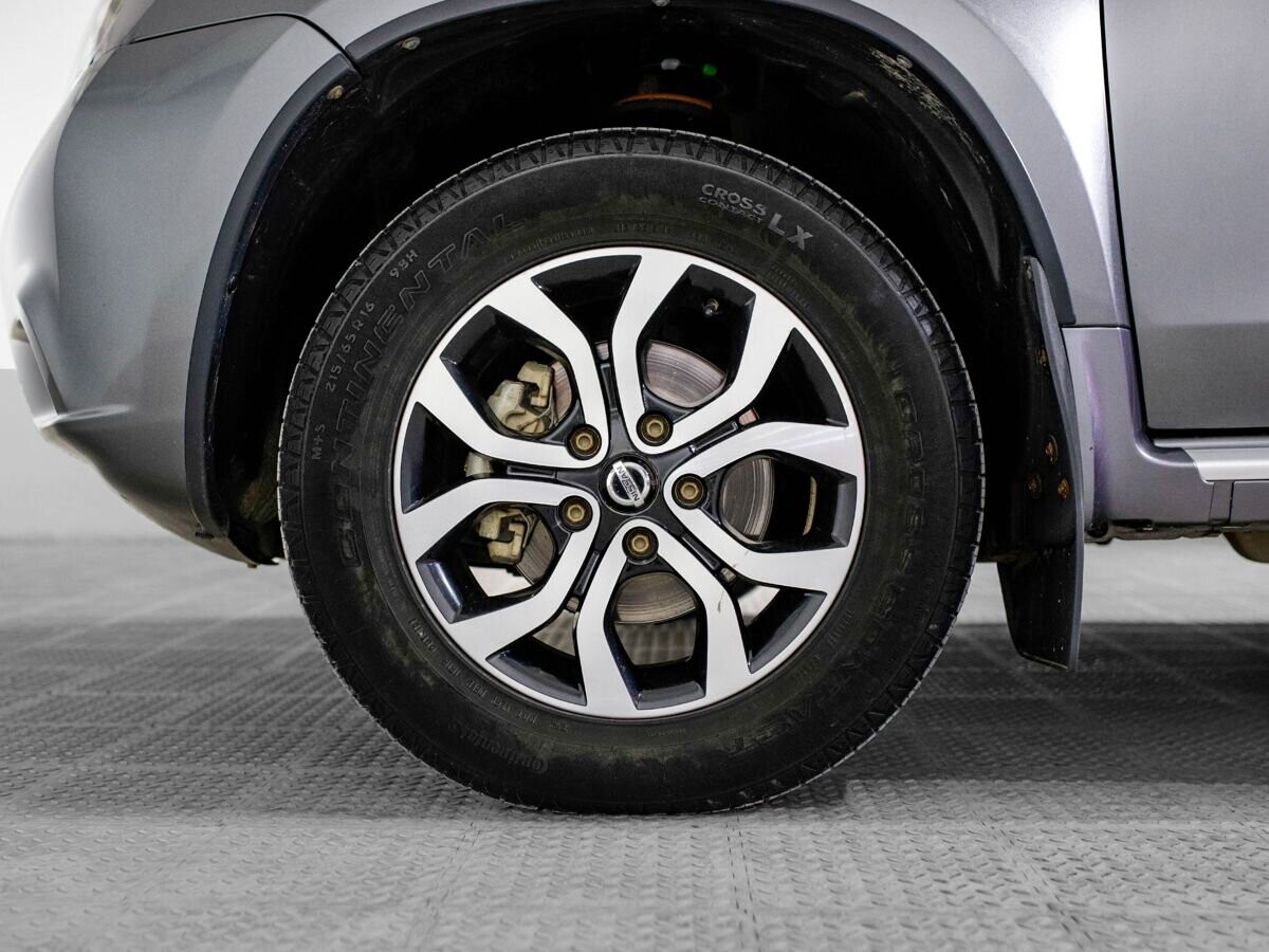 Nissan Terrano 2016 - фото автомобиля