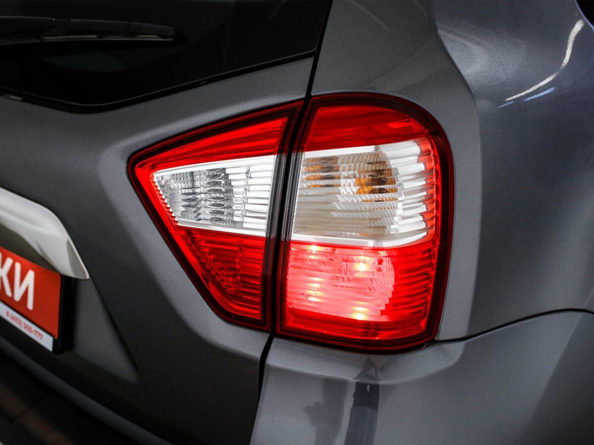 Nissan Terrano 2016 - фото автомобиля