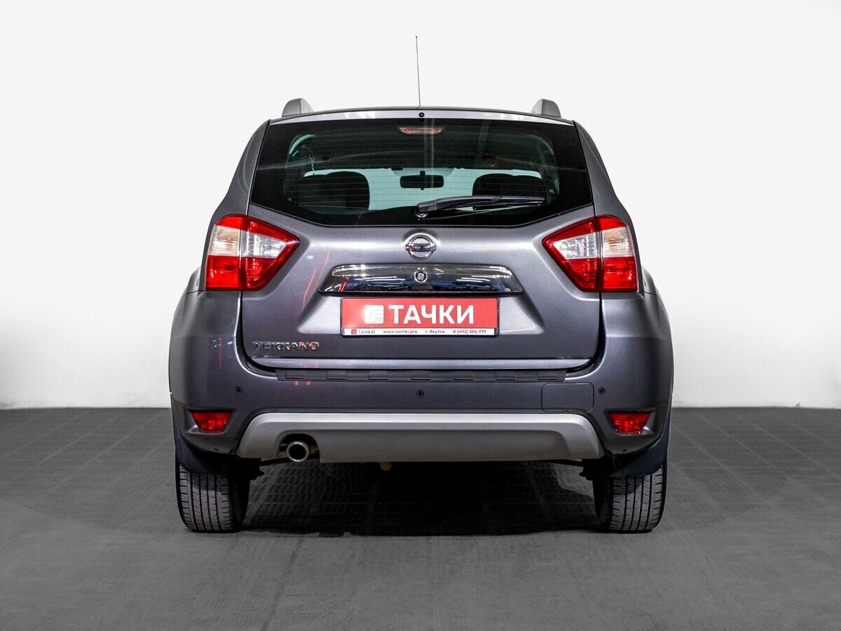 Nissan Terrano 2016 - фото автомобиля