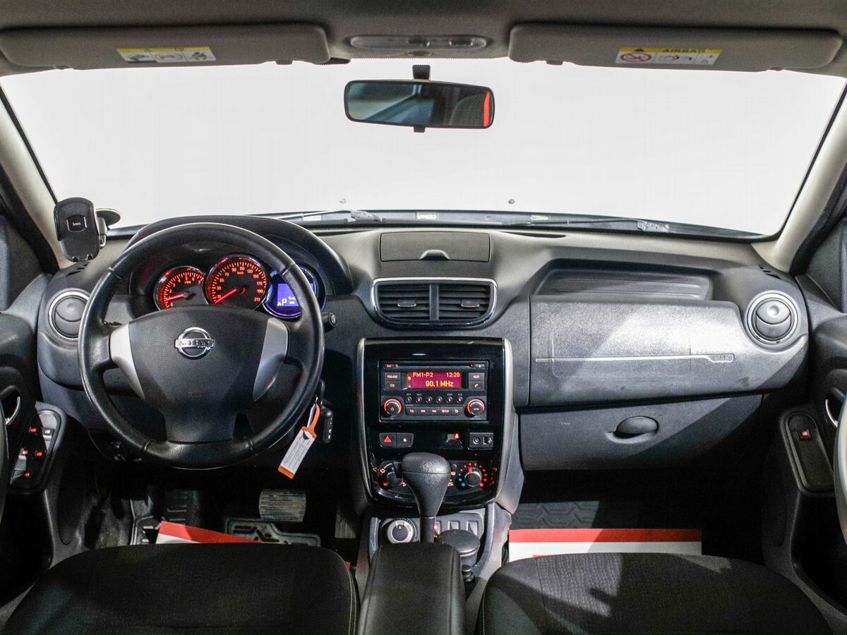 Nissan Terrano 2016 - фото автомобиля