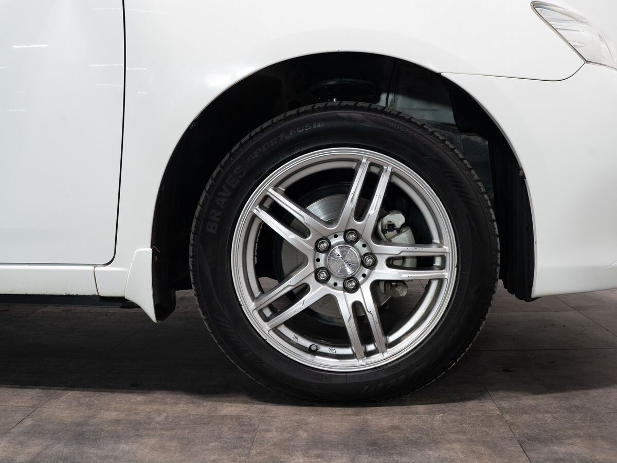 Toyota Allion 2010 - фото автомобиля