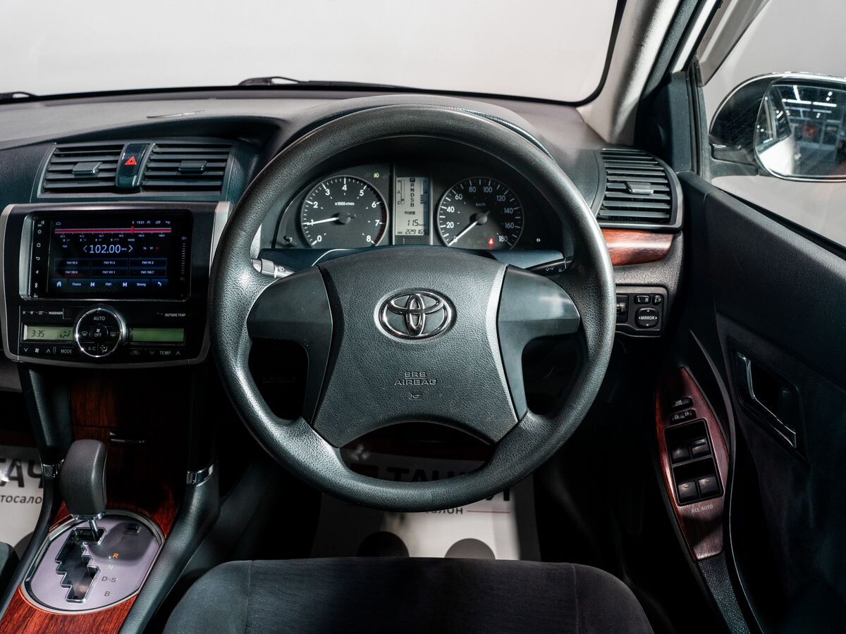 Toyota Allion 2010 - фото автомобиля