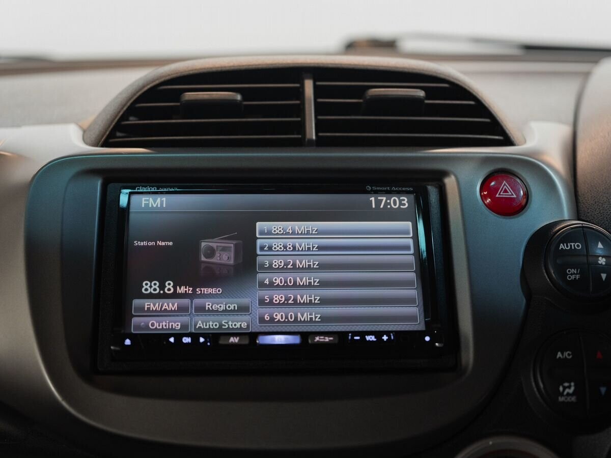 Honda Fit 2013 - фото автомобиля