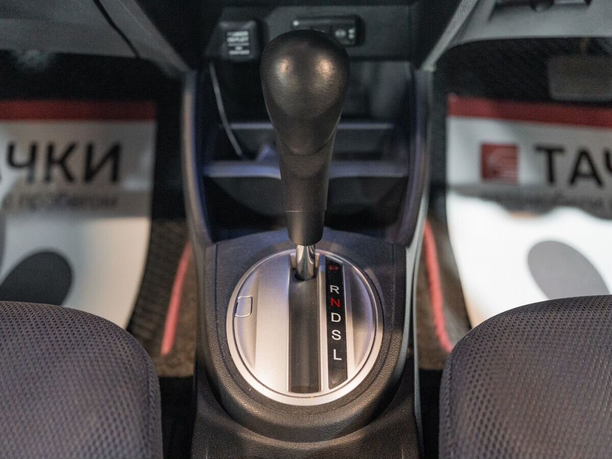 Honda Fit 2013 - фото автомобиля