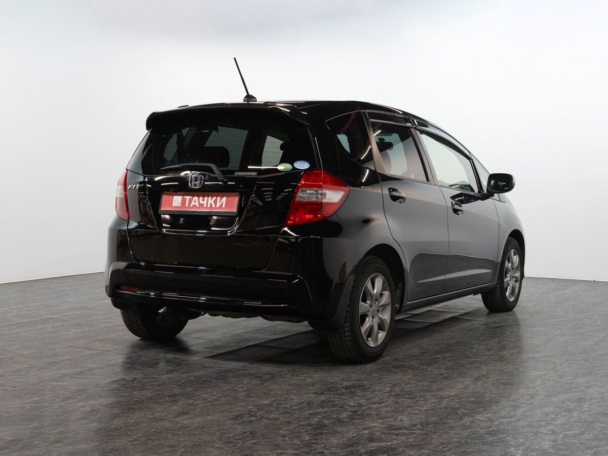 Honda Fit 2013 - фото автомобиля