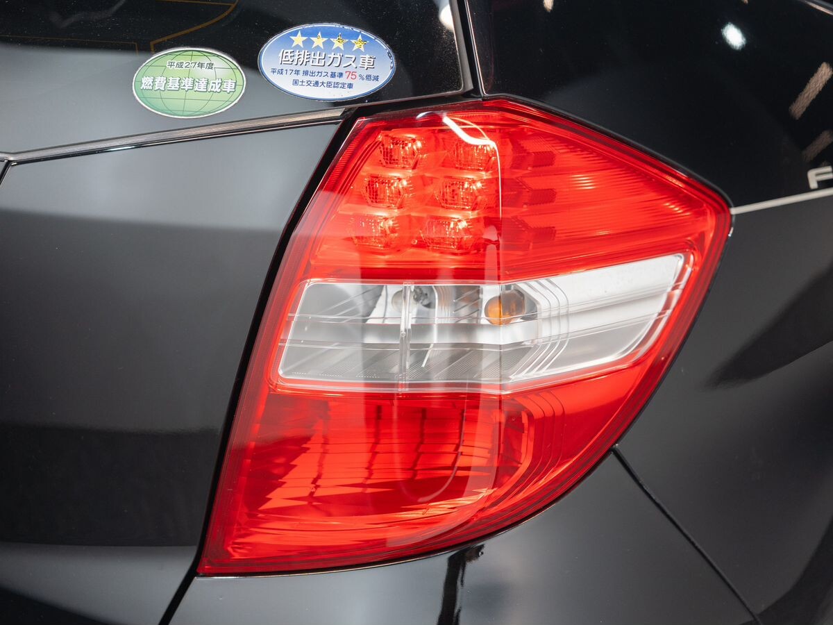 Honda Fit 2013 - фото автомобиля