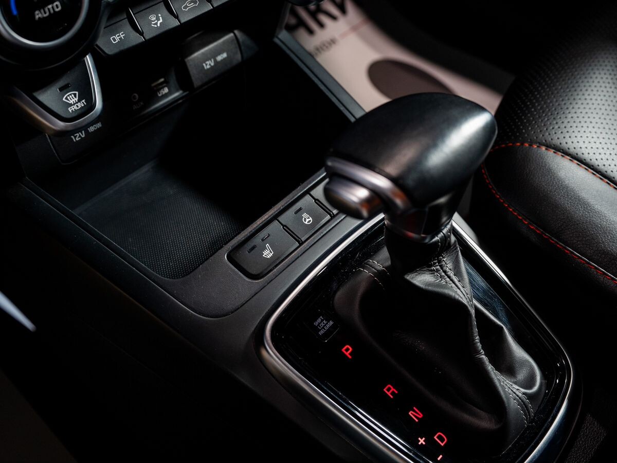 Kia Rio 2019 - фото автомобиля