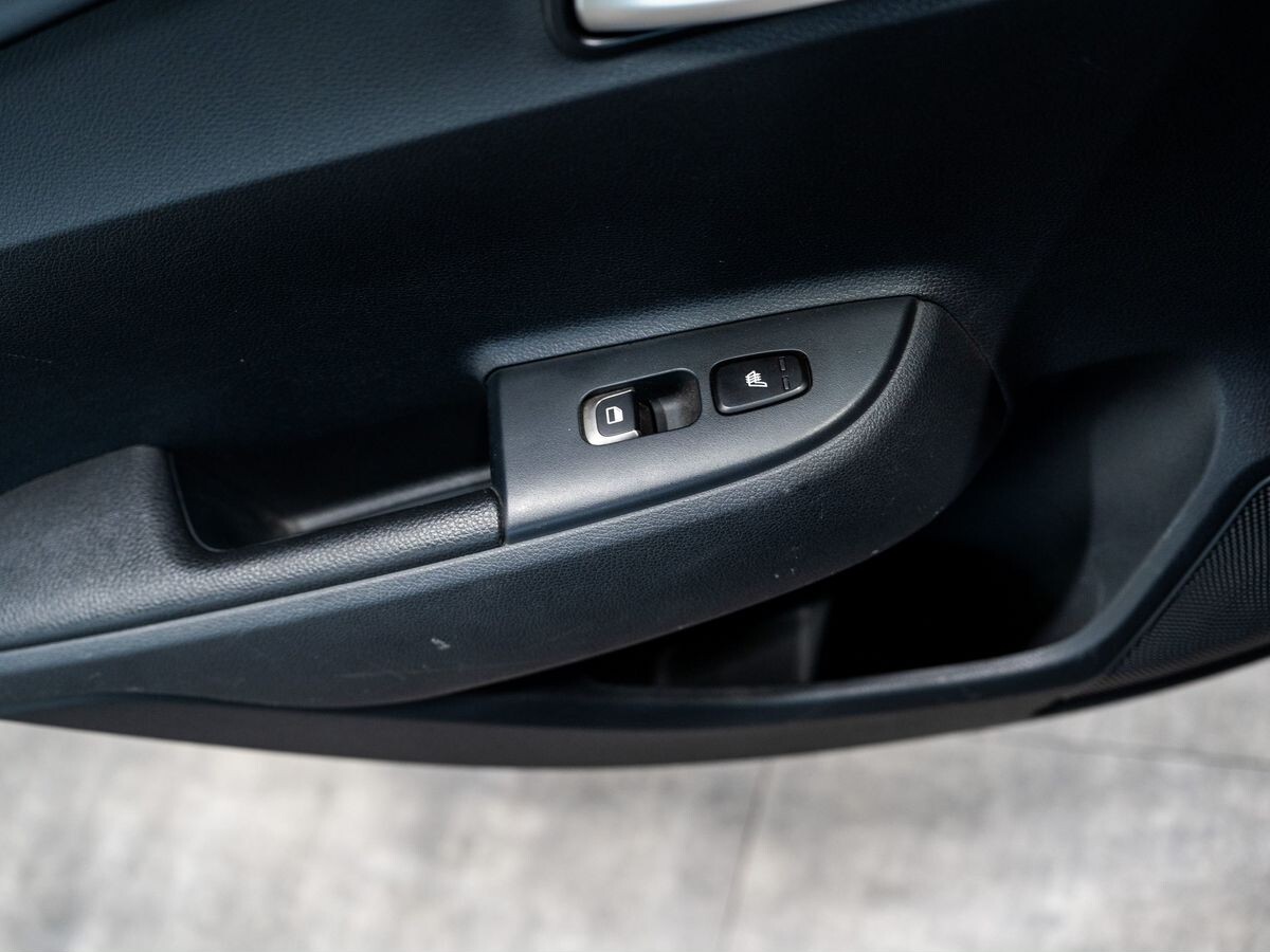 Kia Rio 2019 - фото автомобиля
