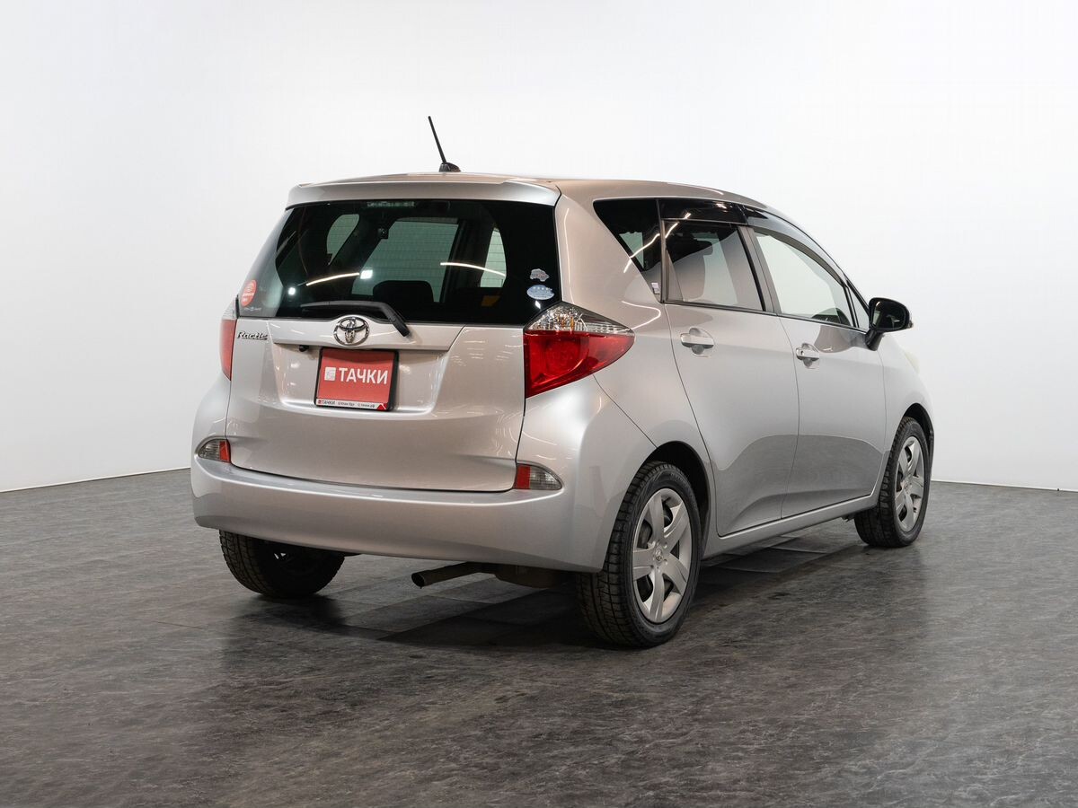 Toyota Ractis 2012 - фото автомобиля