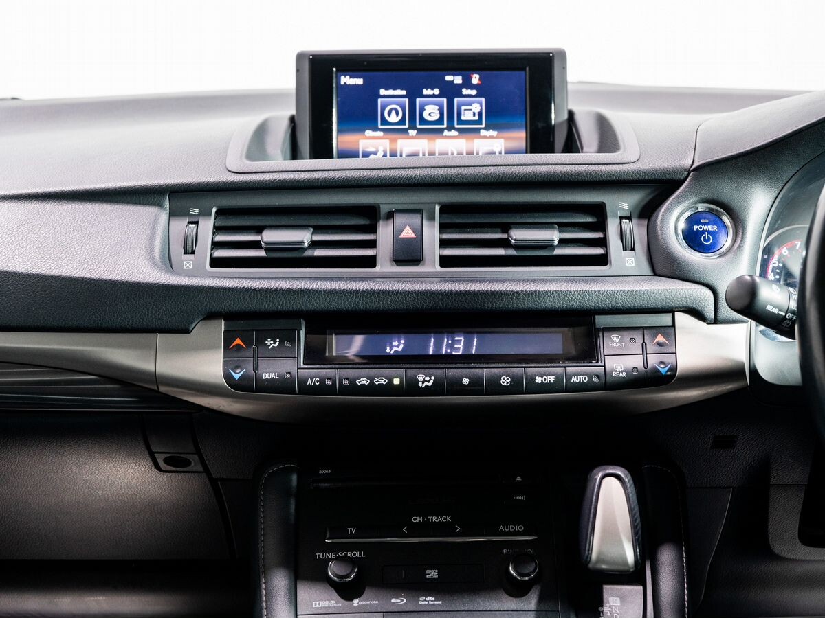 Lexus CT200h 2014 - фото автомобиля