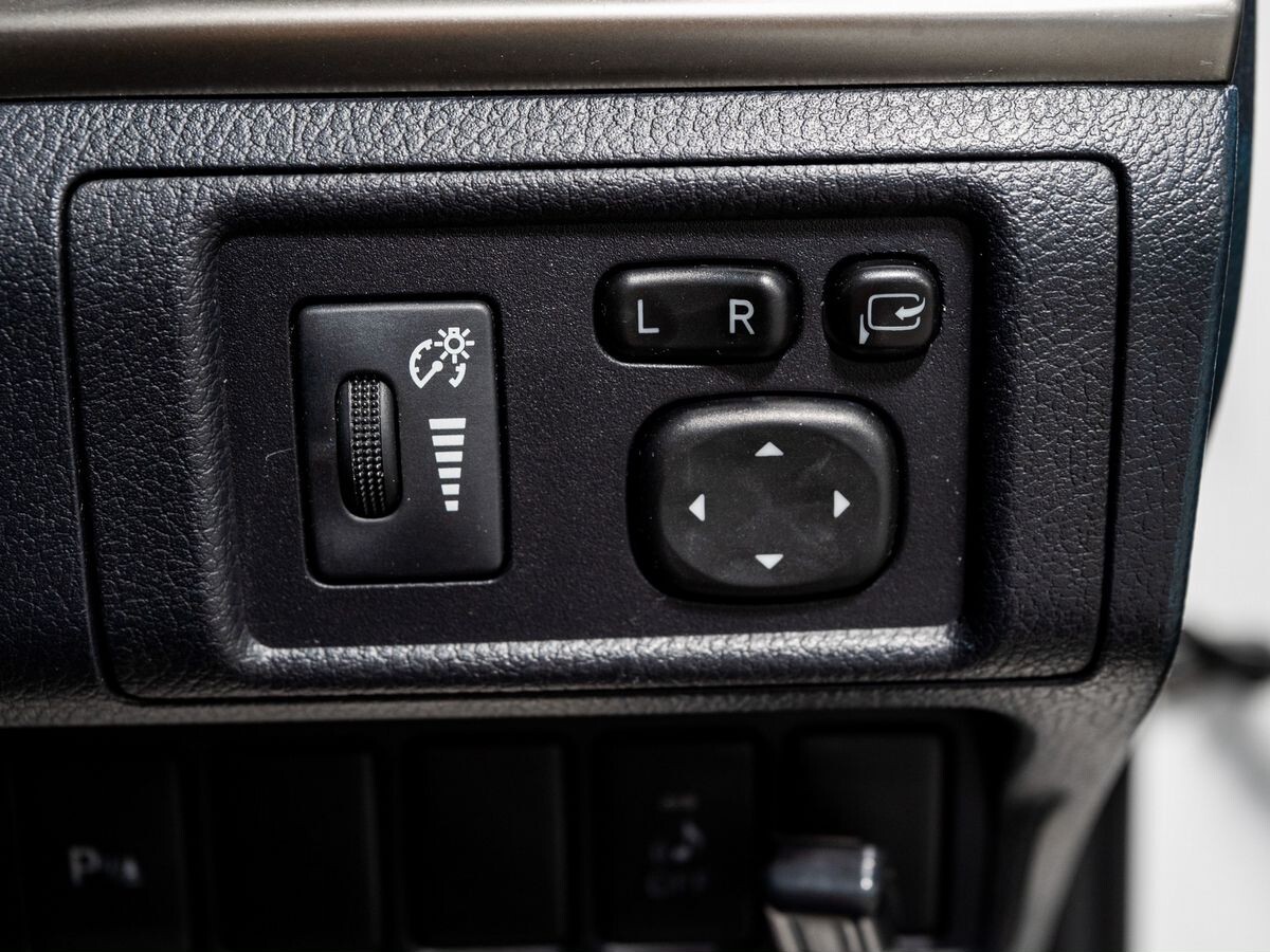 Lexus CT200h 2014 - фото автомобиля