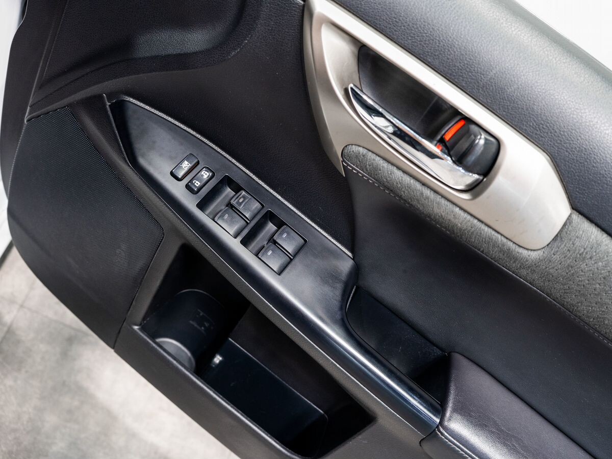 Lexus CT200h 2014 - фото автомобиля