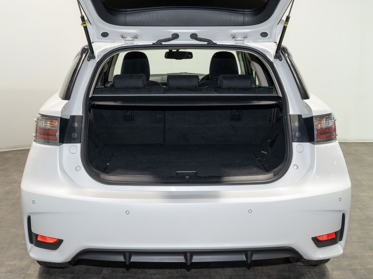 Lexus CT200h 2014 - фото автомобиля