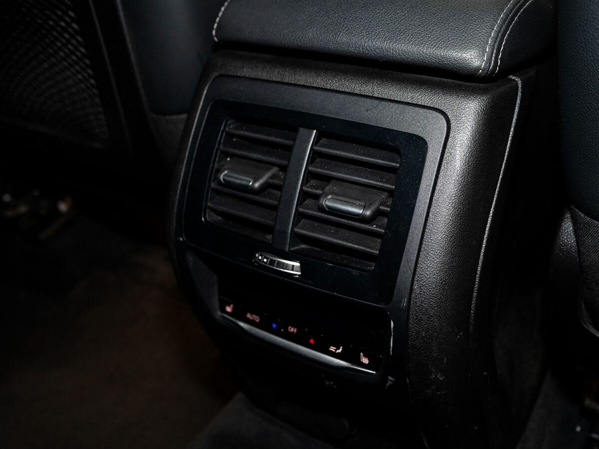 BMW X3 2019 - фото автомобиля