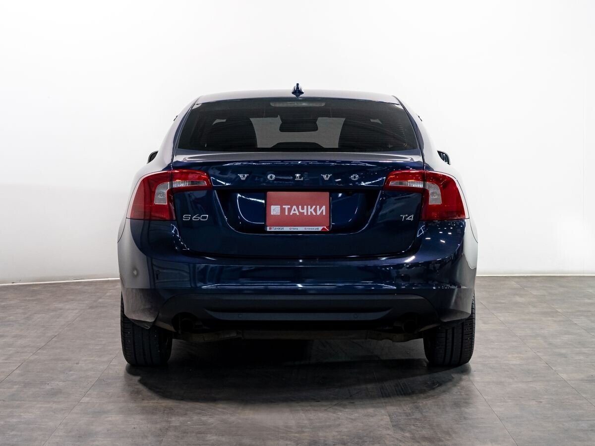 Volvo S60 2013 - фото автомобиля