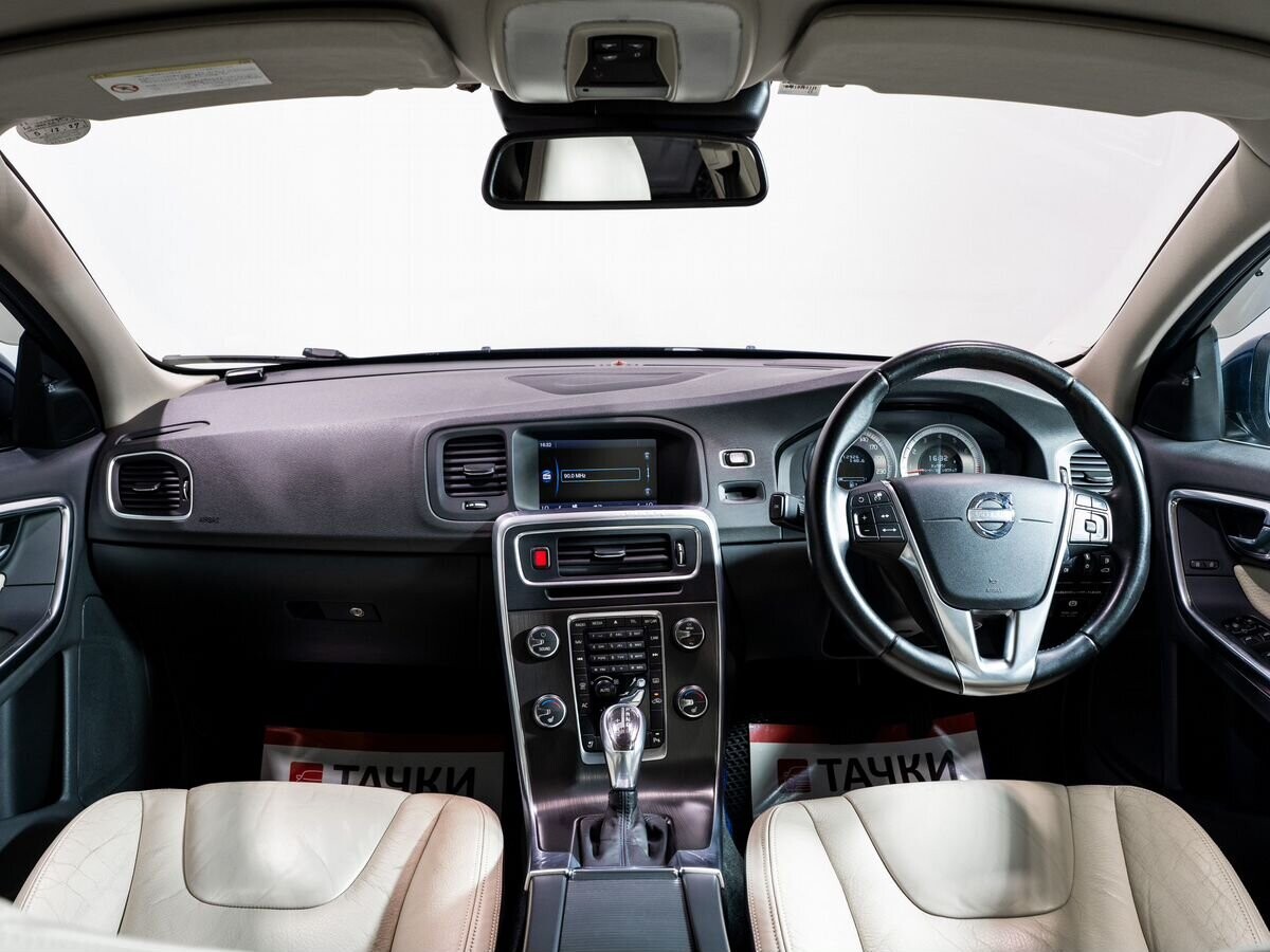Volvo S60 2013 - фото автомобиля