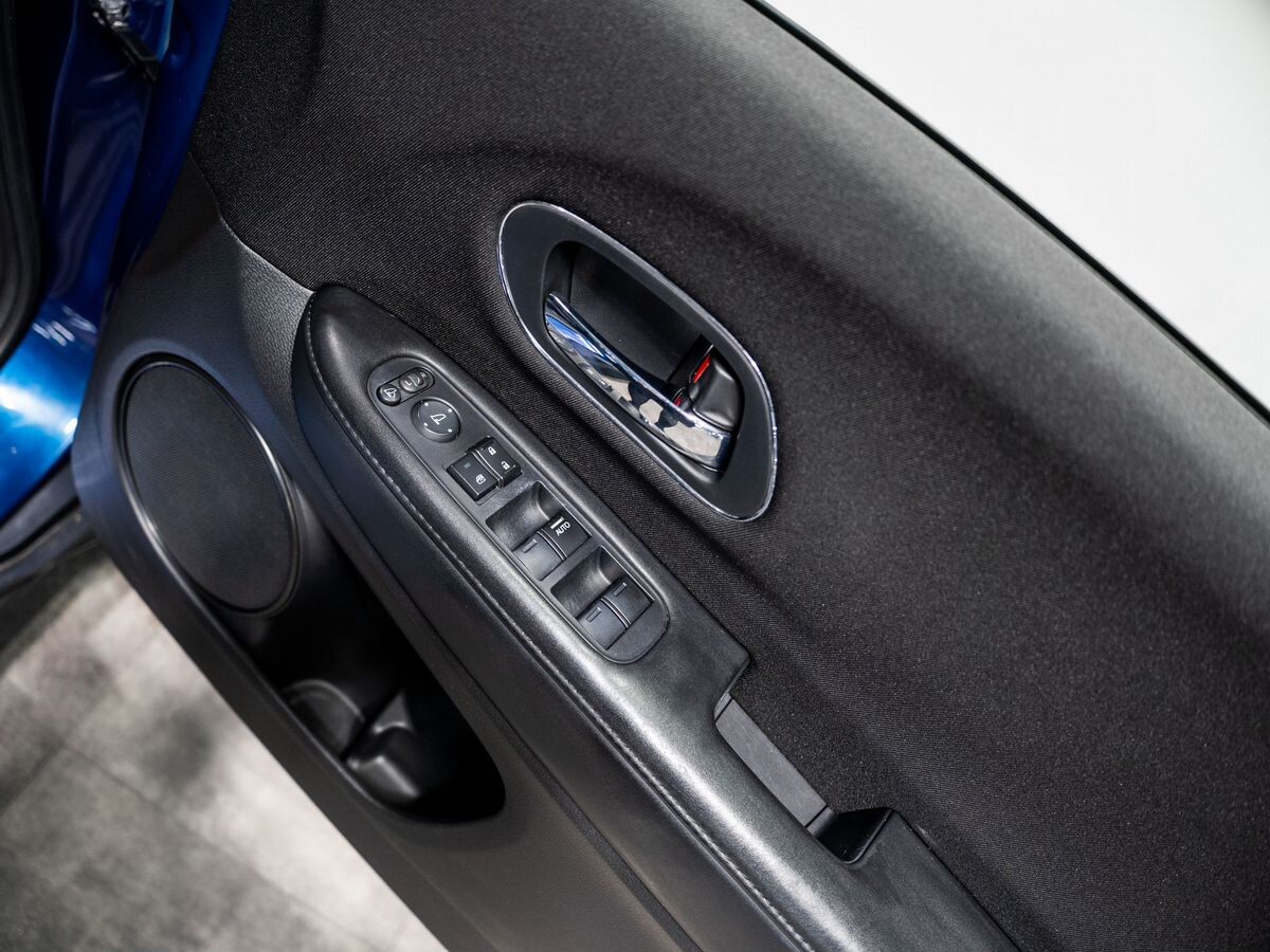 Honda Vezel 2014 - фото автомобиля
