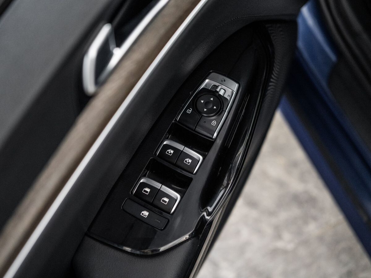 Kia K5 2021 - фото автомобиля